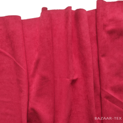 Замша иск. костюмная "Красный" отрез 0.2 м (грязь, неровный край)